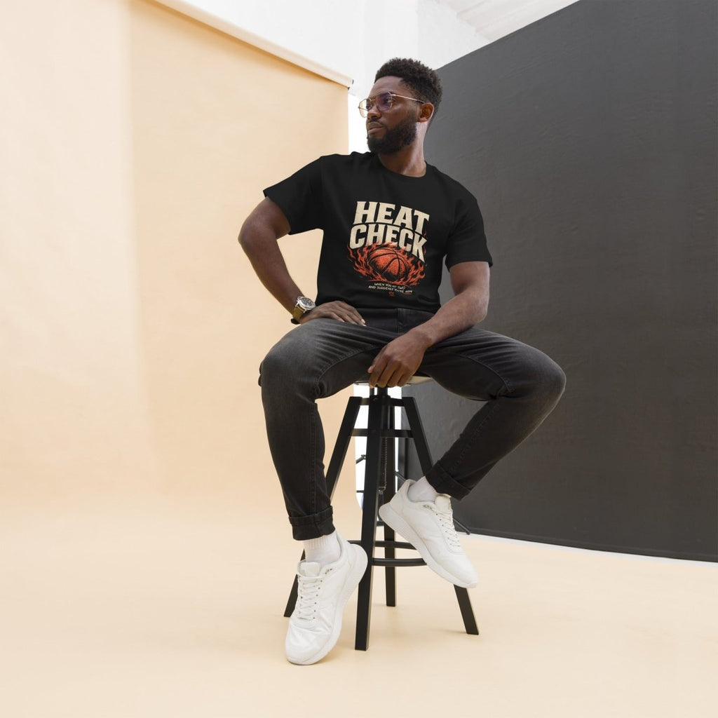 T-Shirt "HEAT CHECK" – Basketball Streetwear S–5XL | Black Ursus - Streetwear - size_range | Black Ursus