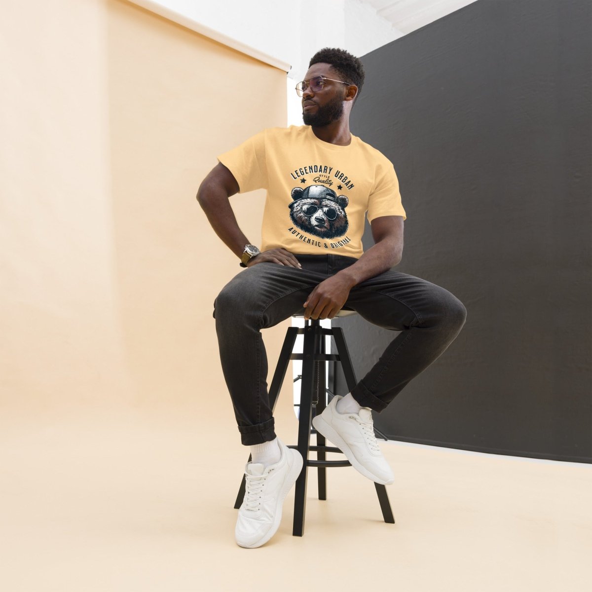 Unisex T-Shirt "Legendary Urban" - Streetwear - size_range | Black Ursus